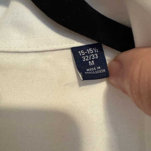 IZOD Men's White Dress Shirt - Picture 3 of 4